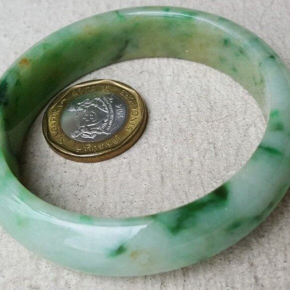 Certified Type A Jadeite Bangle 100% Natural Grade A Jade Green Yellow Dot 56mm - Picture 4 of 11